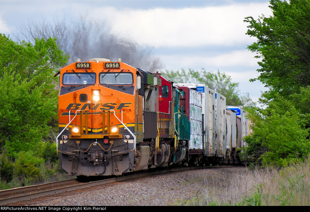 BNSF 6958